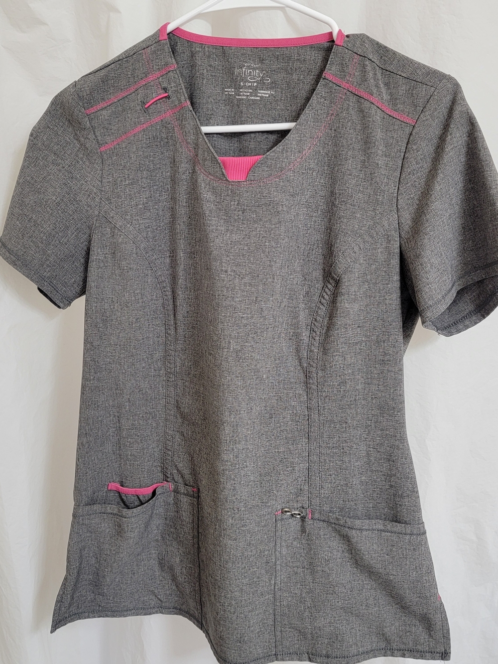 Infinity Gray Short Sleeve Scrub Set with Pink Trim